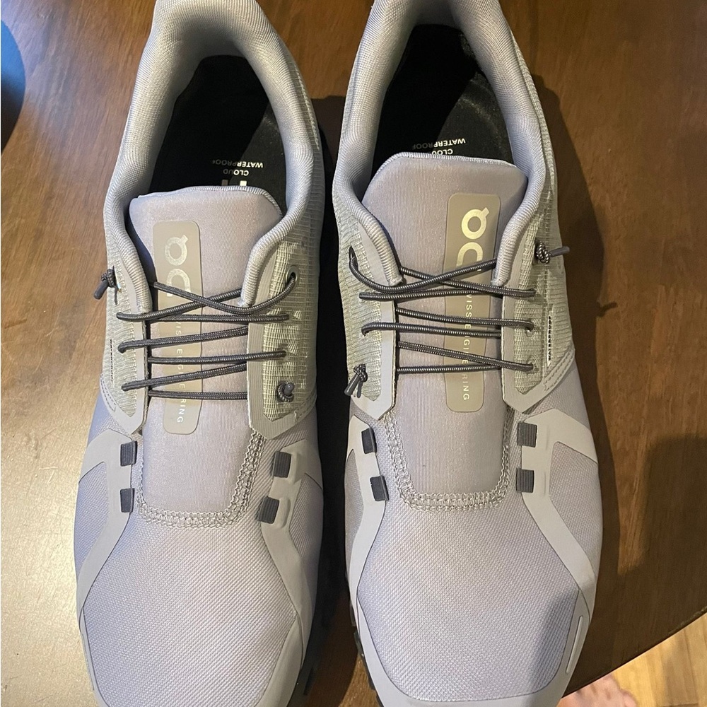 On Running Cloud Men Size 11 Almost New